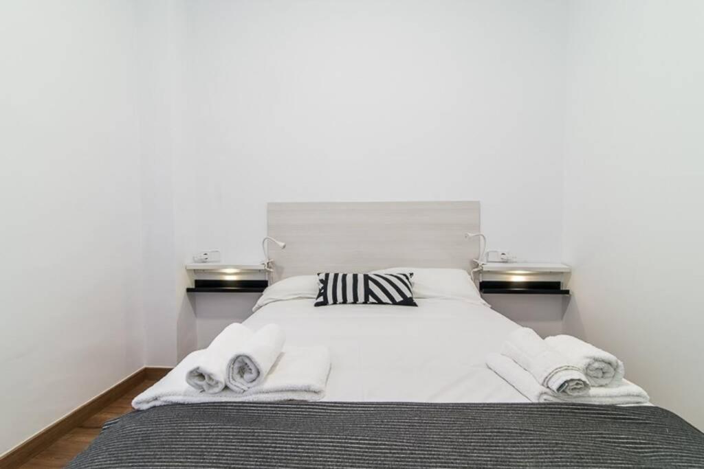 #15Pin-2 Apartamento De Un Dormitorio Plaza Castilla มาดริด ภายนอก รูปภาพ