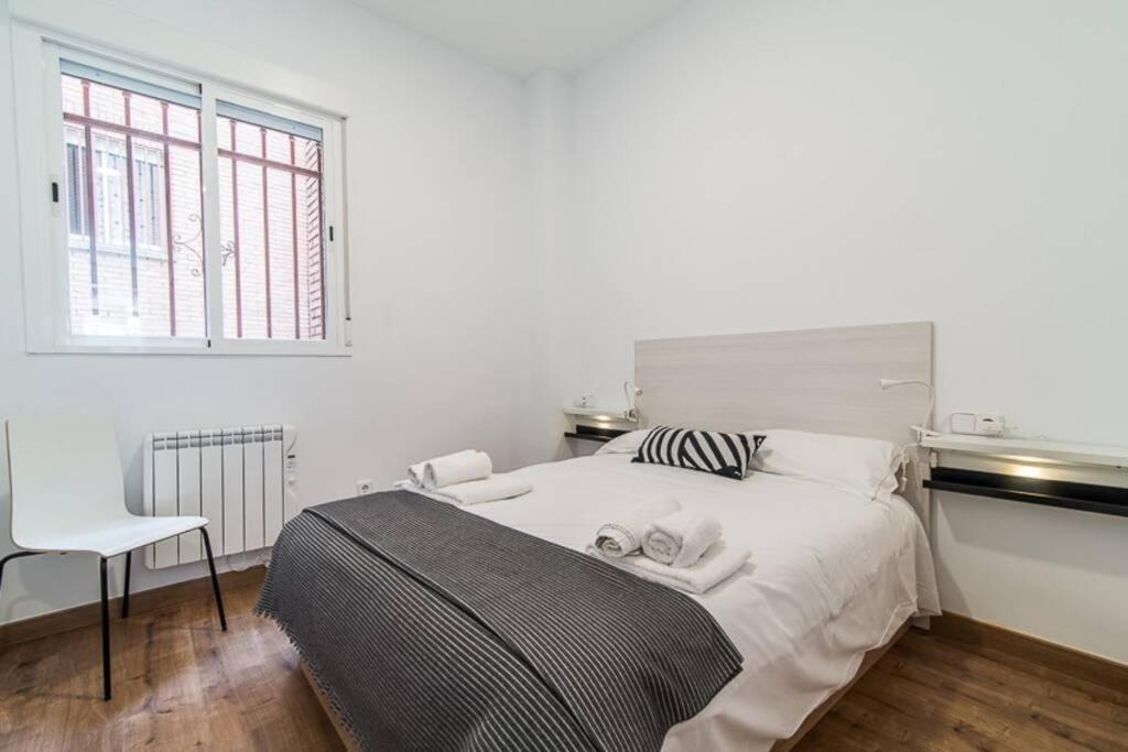 #15Pin-2 Apartamento De Un Dormitorio Plaza Castilla มาดริด ภายนอก รูปภาพ